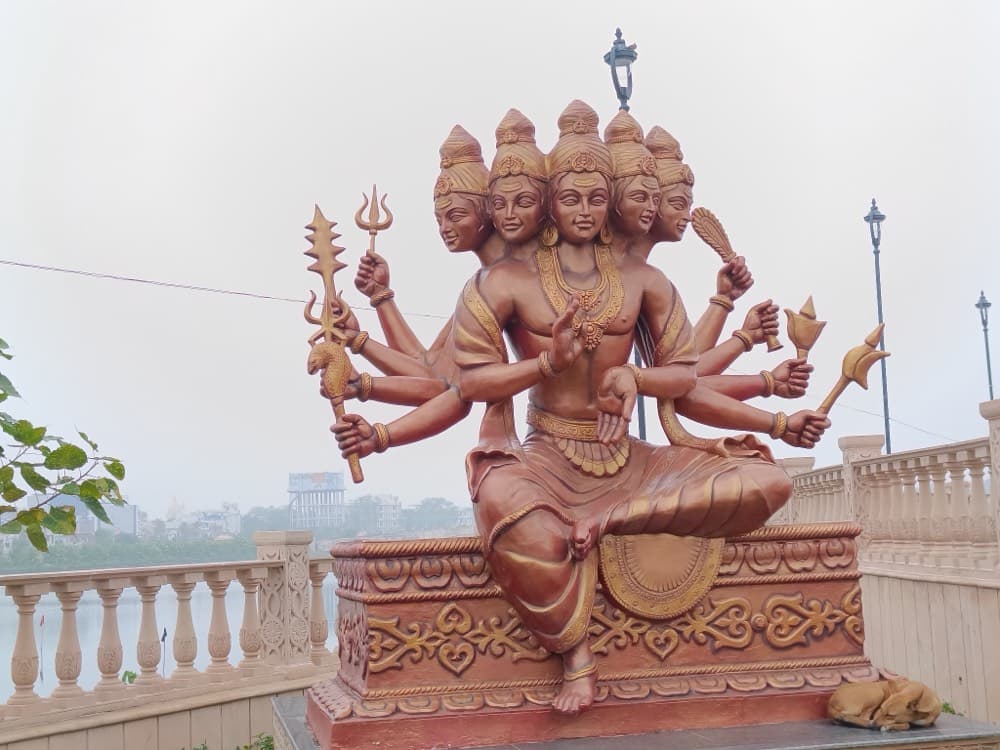 Panchamukhi five-faced Shiva sculpture at Mahakal Lok corridor